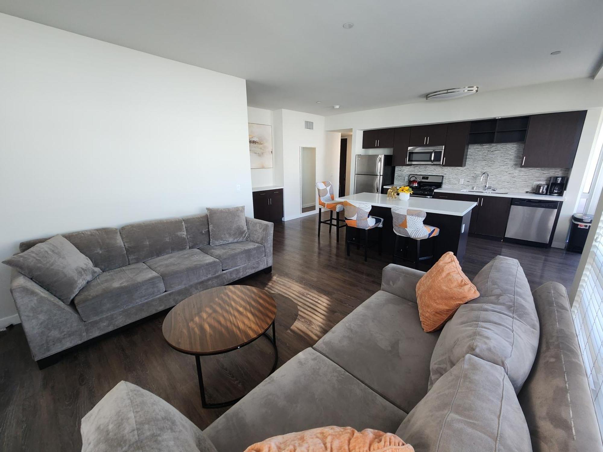 Large Apartment Home Glendale Eksteriør billede